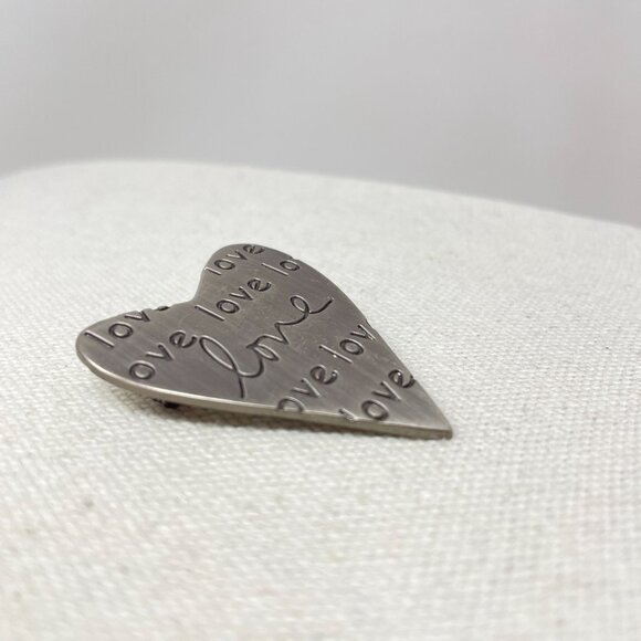 Sandra Magsamen Heart Love Brooch Pin Valentine Studio Signed Pewter Silver-Tone - Picture 2 of 7